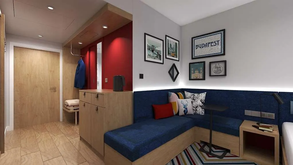 Hampton By Hilton Budapest City Centre 3*,
