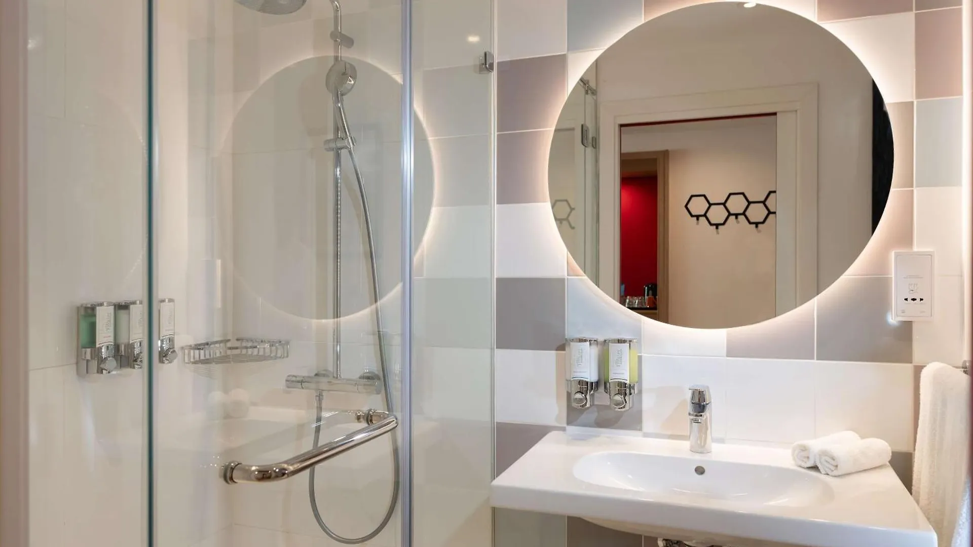 Hampton By Hilton Budapest City Centre 3*,  Hungary